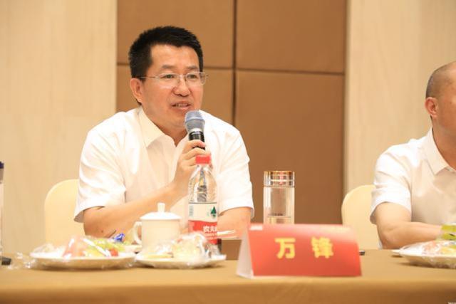 8月江淮輕卡銷(xiāo)量同比漲超6成！4.0時(shí)代戰(zhàn)略及開(kāi)發(fā)威力盡顯